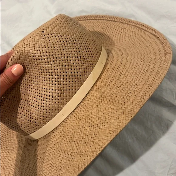 Janessa Leone Valentine Woven Hat - Picture 5 of 6